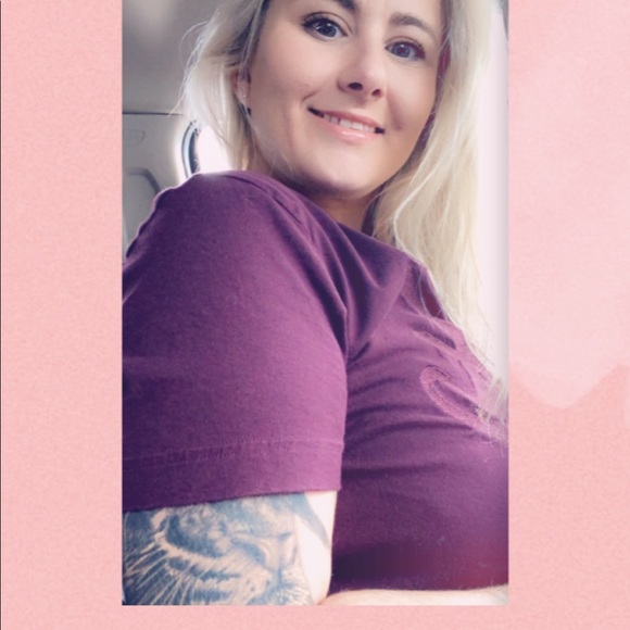 Meet your Posher, ❤️ - Picture 3 of 14